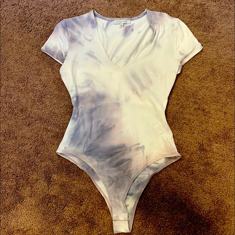 Love Tree White & Purple Bodysuit - NWOT